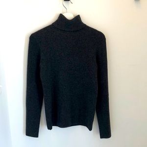 J. Crew Med. Charcoal grey cashmere sweater